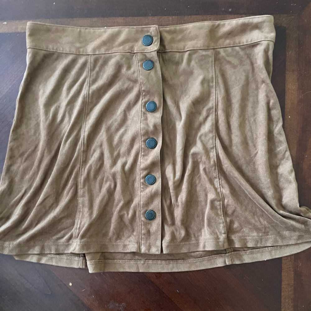 American eagle button skirt